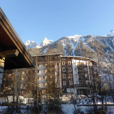 Le 203 Chamonix